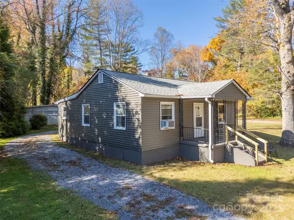 721 White Pine Drive, Laurel Park, NC 28739