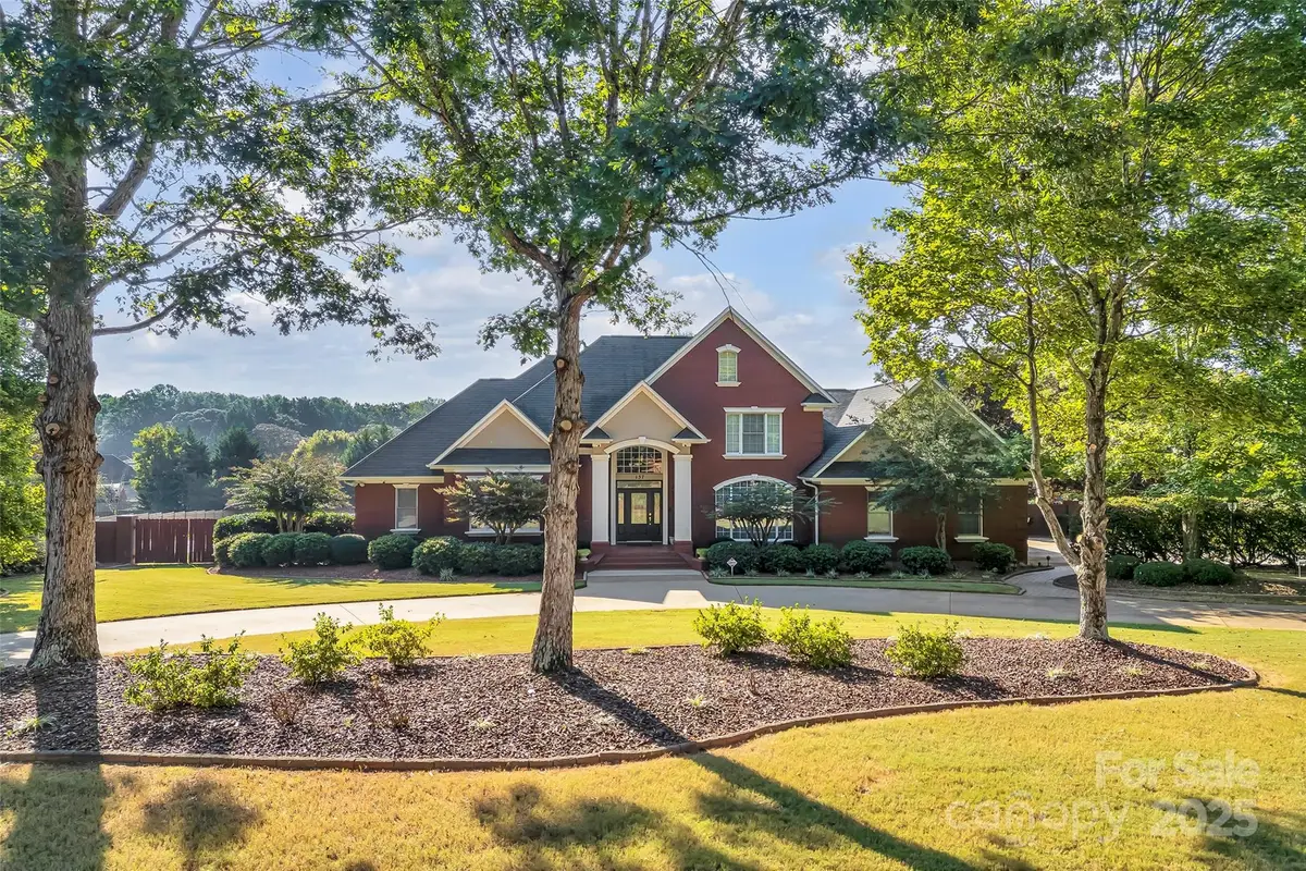 137 Clearcreek Drive, Boiling Springs, SC 29316 - Image #1