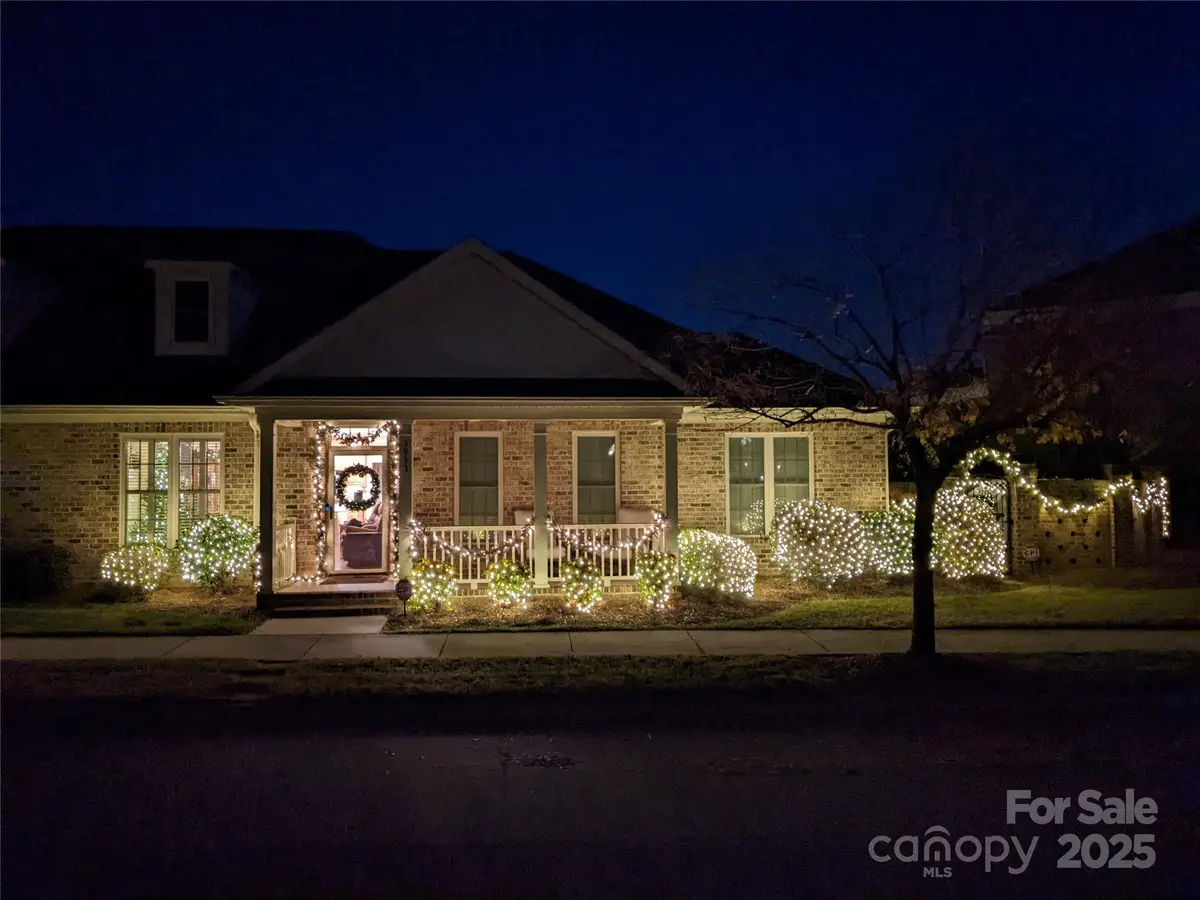 5993 Village Drive Nw, Concord, NC 28027 - Image #1