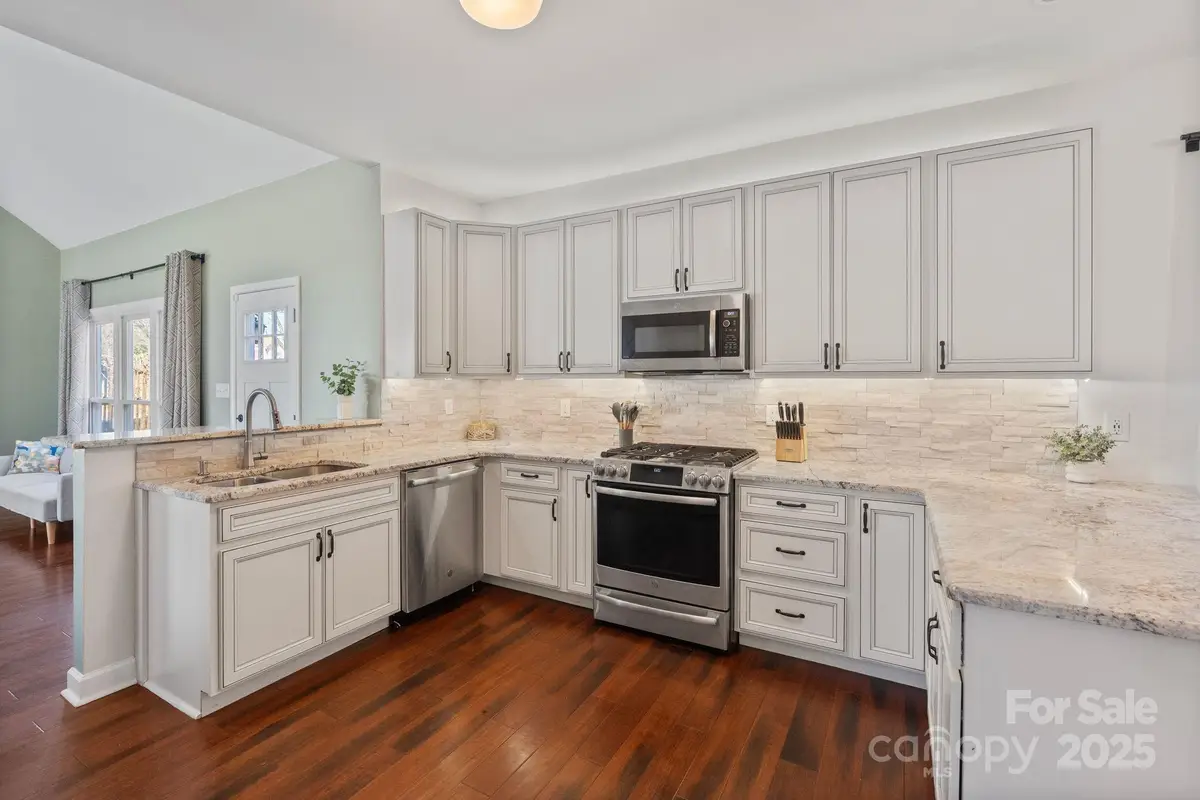 123 Southhaven Drive, Mooresville, NC 28117 - Image #1