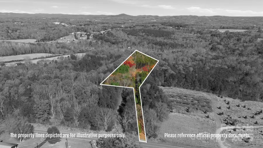 2201 Old Mountain Road, Hiddenite, NC 28636 - Image #3