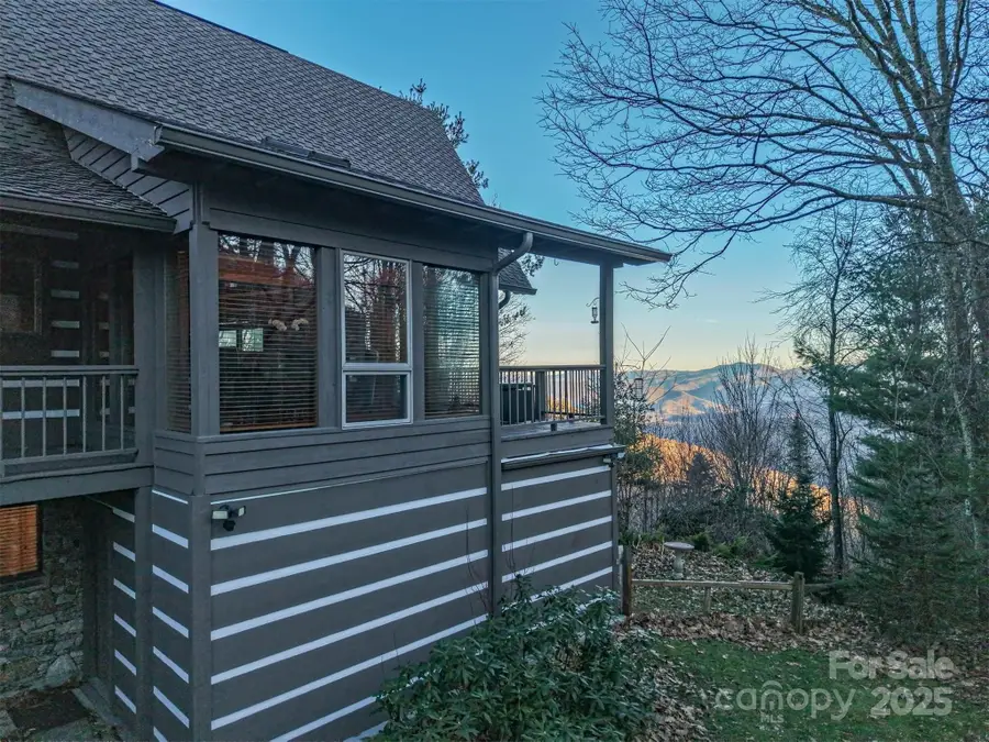 135 Grouse Point Road, Maggie Valley, NC 28751 - Image #3