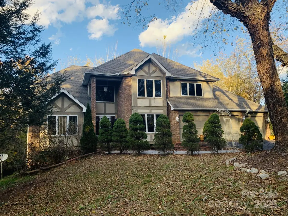 2 Sun Up Lane, Candler, NC 28715 - Image #1