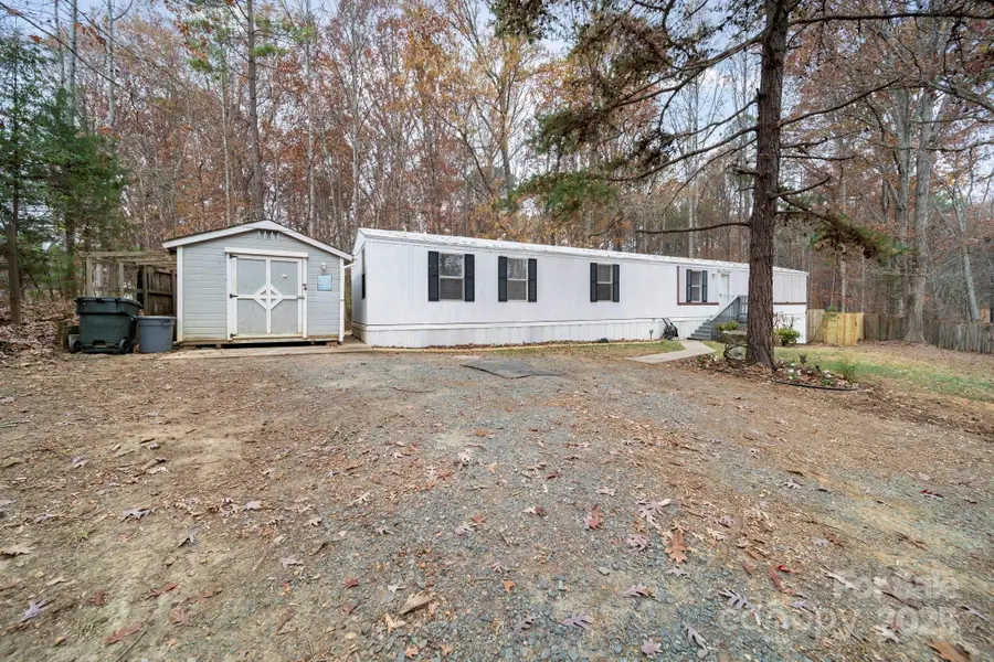 4120 Glenola Drive, Waxhaw, NC 28173 - Image #2