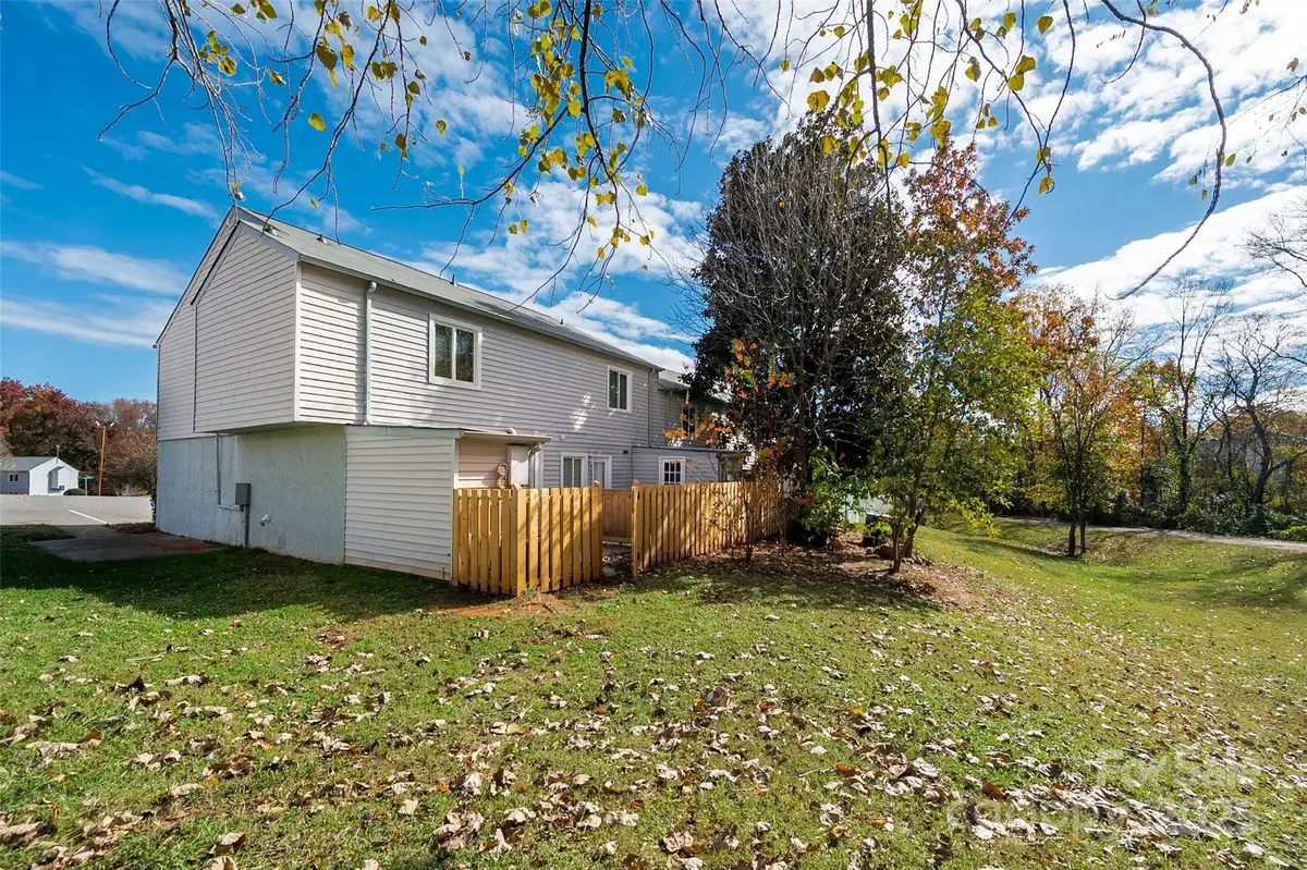 1908 Harvest Lane, Charlotte, NC 28277 - Image #1