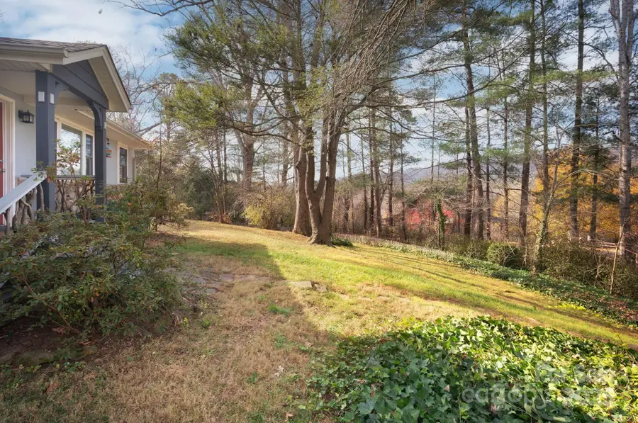 49 Pinedale Road, Asheville, NC 28805 - Image #2