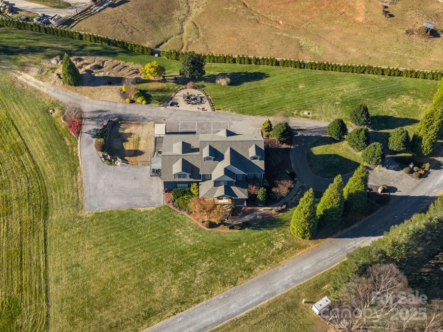 115 Meadowbrook Acres None, Candler, NC 28715 - Image #3