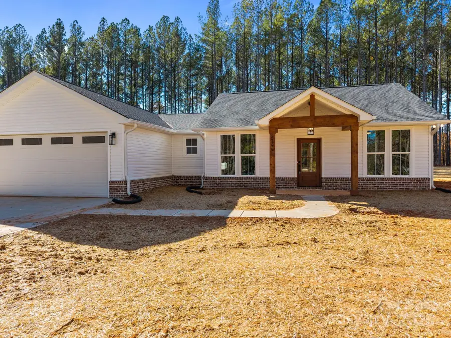 2295 Lee Lawing Road, Lincolnton, NC 28092 - Image #3