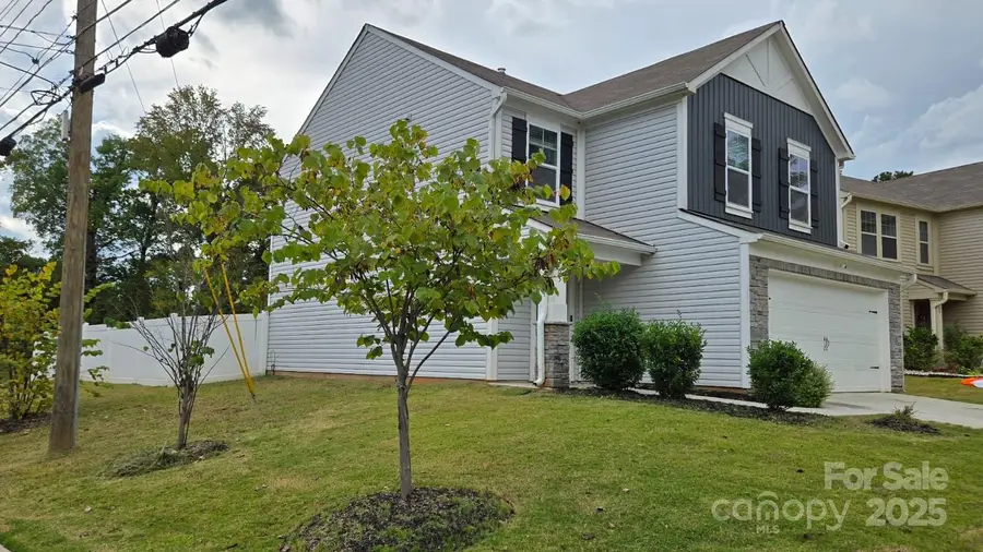 705 Anglin Forest Way, Charlotte, NC 28214 - Image #2