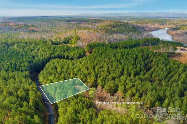 161 W Settings Boulevard Nw, Valdese, NC 28690