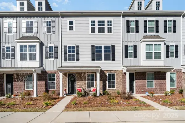 4358 Reed Creek Drive, Sherrills Ford, NC 28673