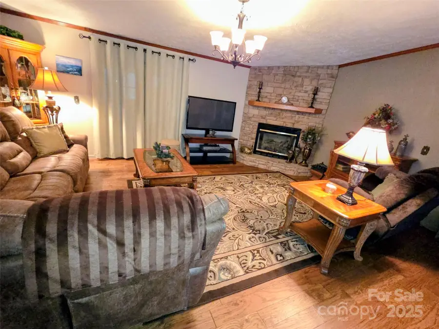 422 Battle Creek Road, Horse Shoe, NC 28742 - Image #3