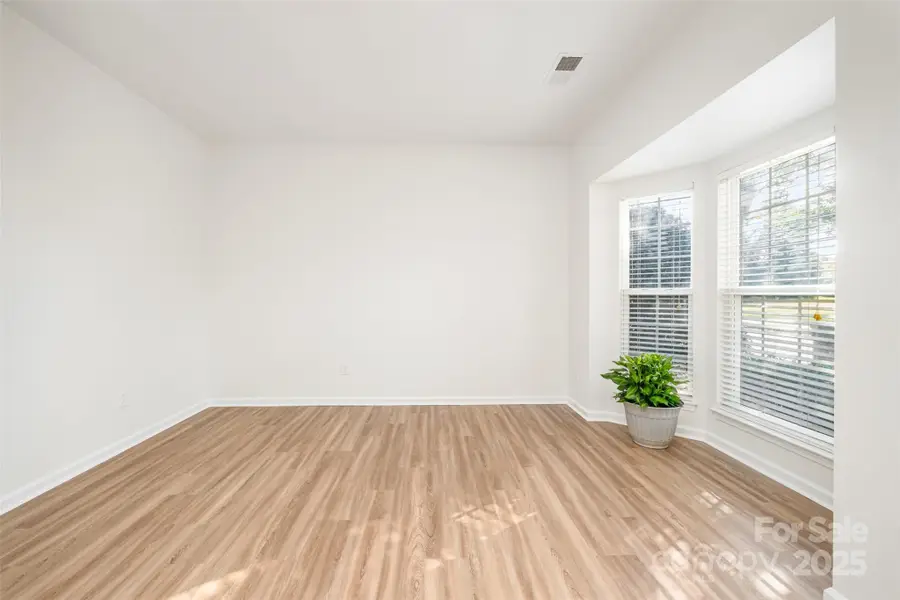 6836 Olmsford Drive, Huntersville, NC 28078 - Image #3