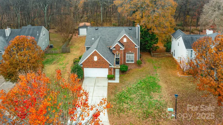 14232 Misty Brook Lane, Charlotte, NC 28273 - Image #3