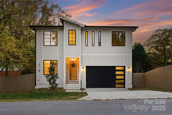 816 Tennyson Drive, Charlotte, NC 28208