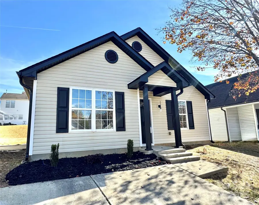 1135 Hannah Rae Court, Charlotte, NC 28214 - Image #3