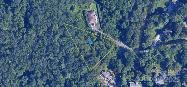 63 Foxridge Drive, Fletcher, NC 28732