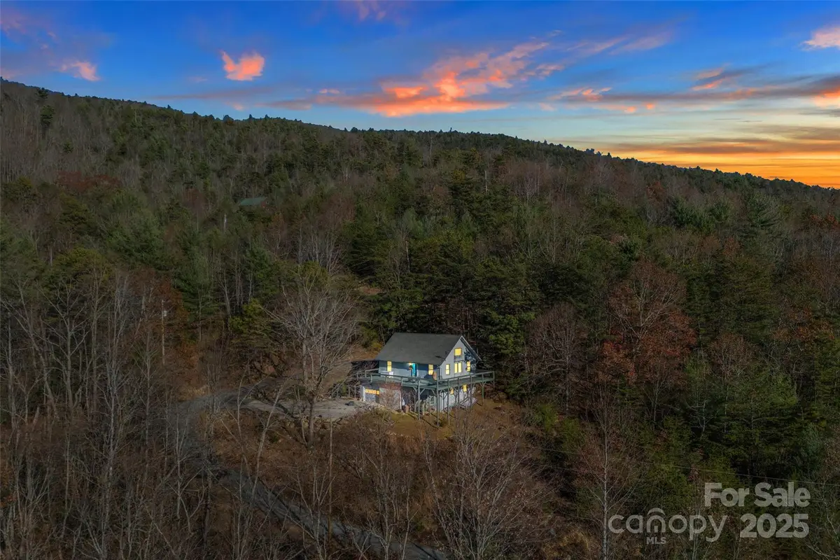 65 Deer Lane, Marion, NC 28752 - Image #1