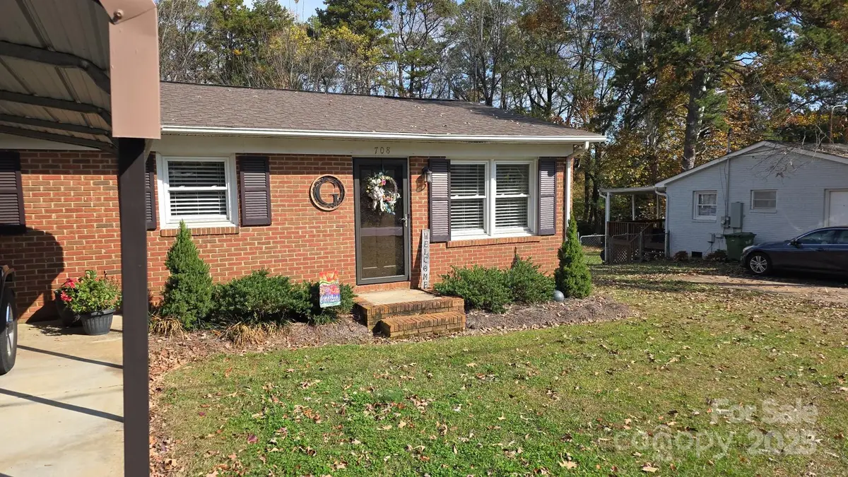 708 Noles Drive, Mount Holly, NC 28120 - Image #1