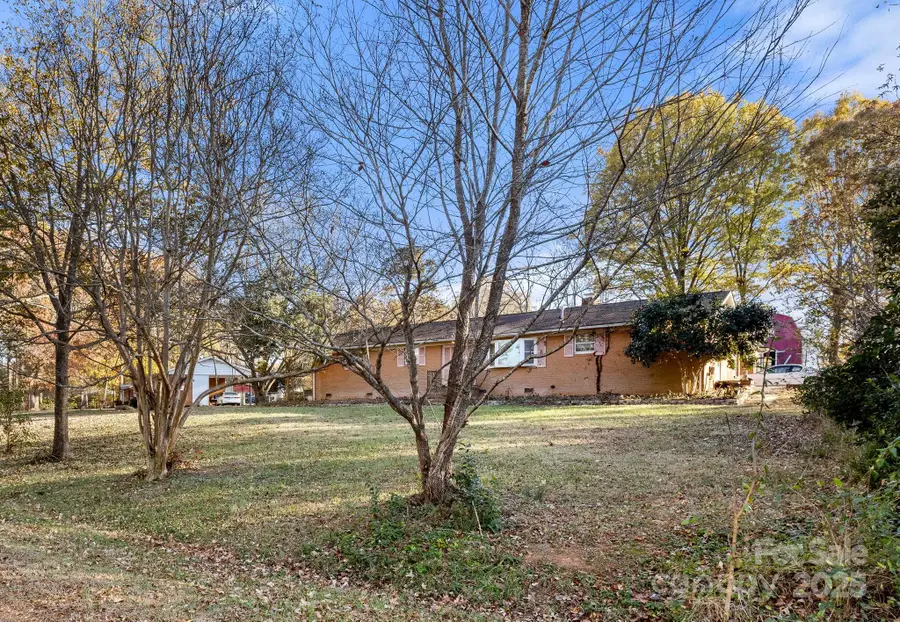 1801 Gemway Drive, Charlotte, NC 28216 - Image #2