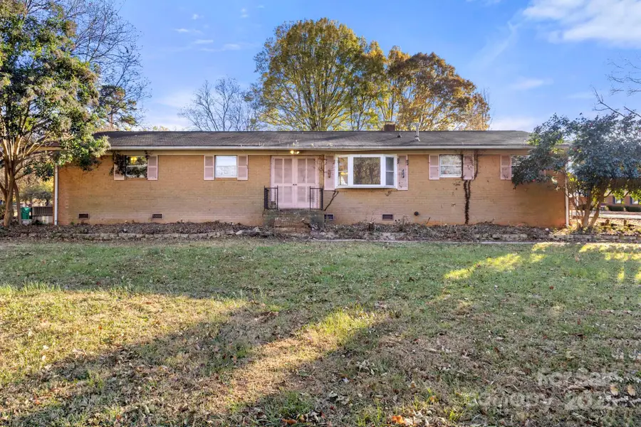 1801 Gemway Drive, Charlotte, NC 28216 - Image #3