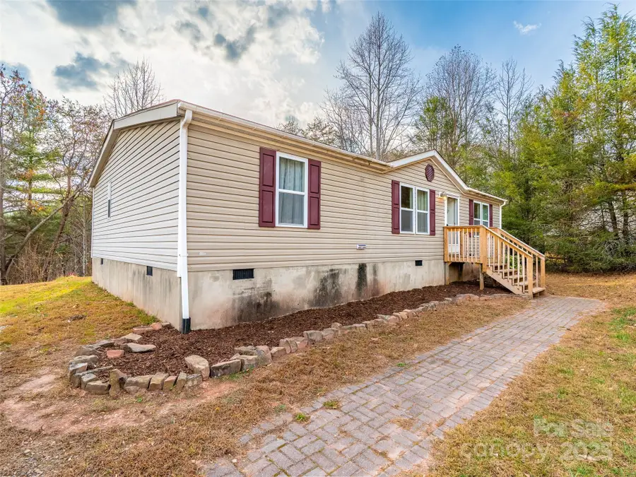 46 Misty Ridge Lane, Leicester, NC 28748 - Image #2