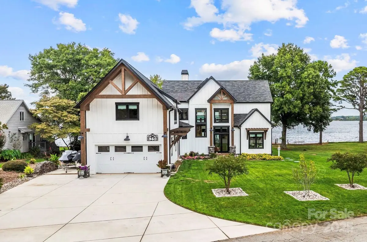 8250 Peninsula Lane, Sherrills Ford, NC 28673 - Image #1