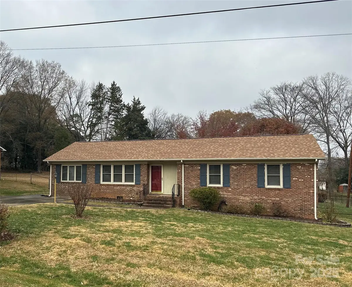 217 Ridge Drive, Harrisburg, NC 28075 - Image #1