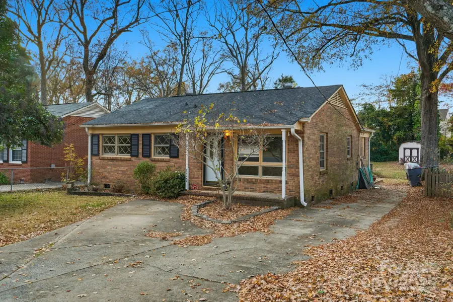 1801 Dallas Avenue, Charlotte, NC 28205 - Image #2