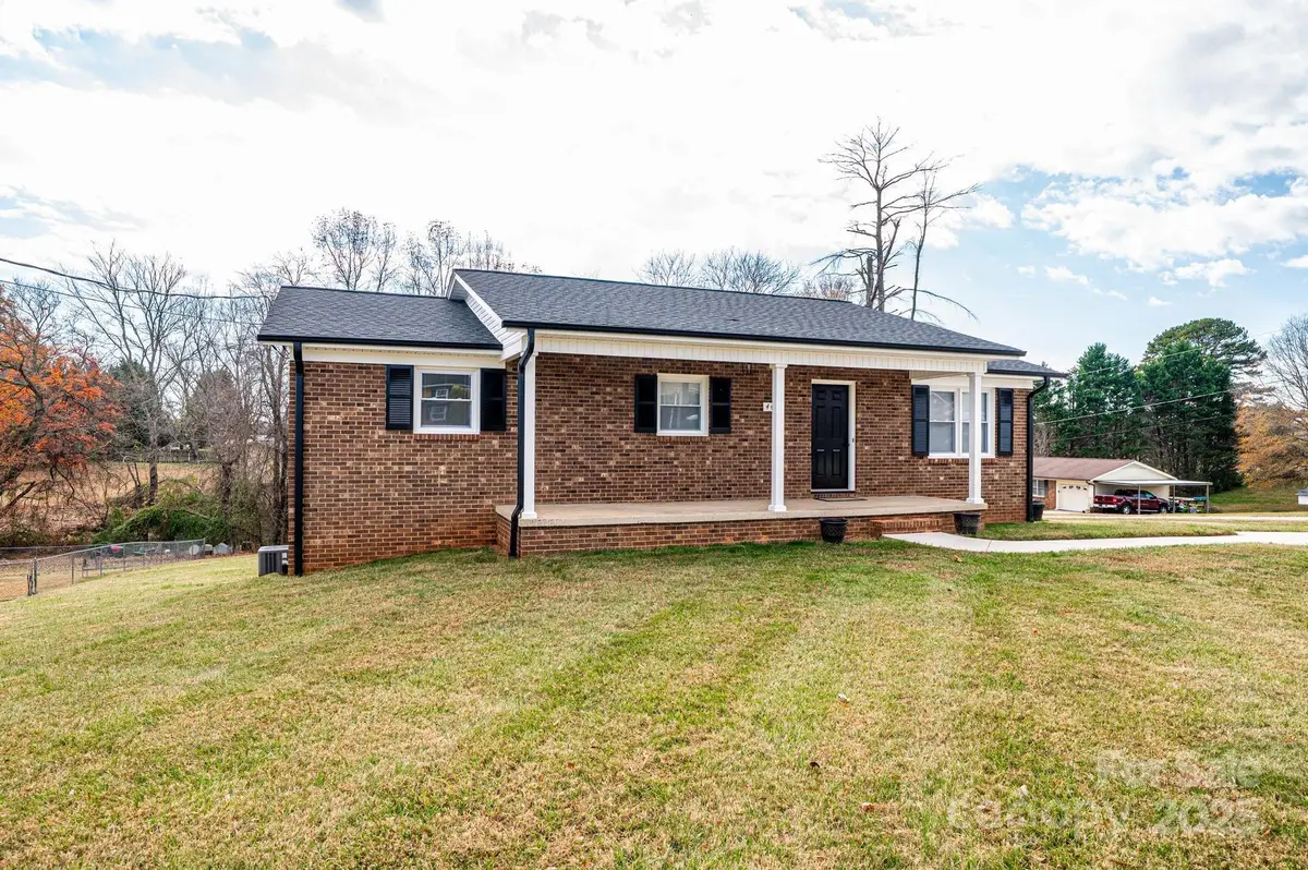 440 Greenlea Circle, Taylorsville, NC 28681 - Image #1