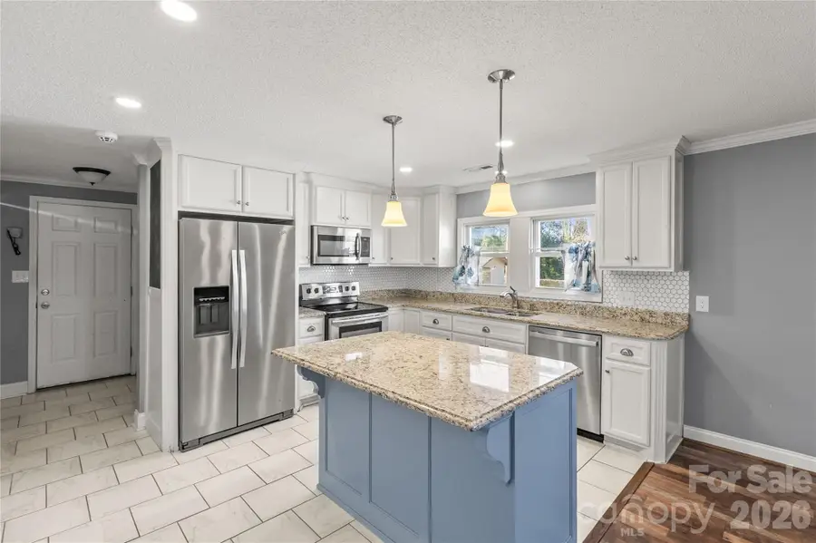 107 Belton Avenue, Mount Holly, NC 28120 - Image #3