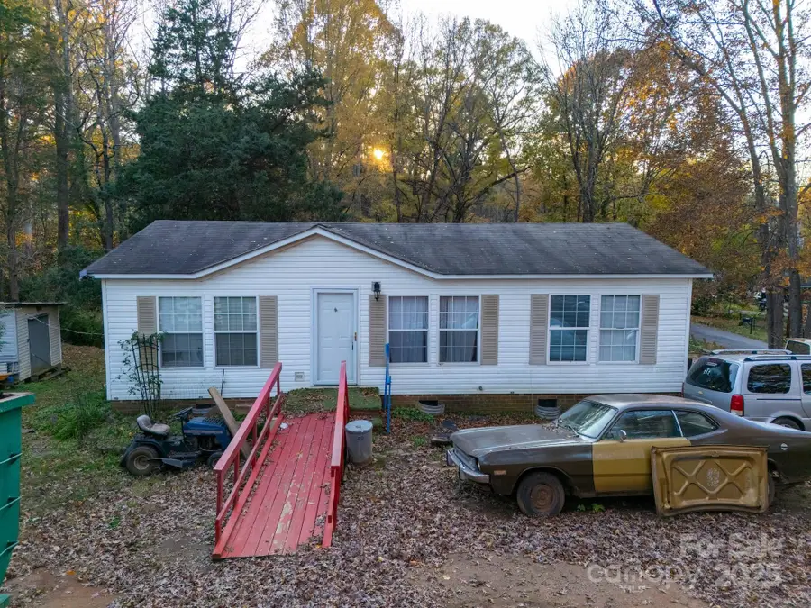 3313 Weeping Willow Drive Nw #6&7, Concord, NC 28027 - Image #2