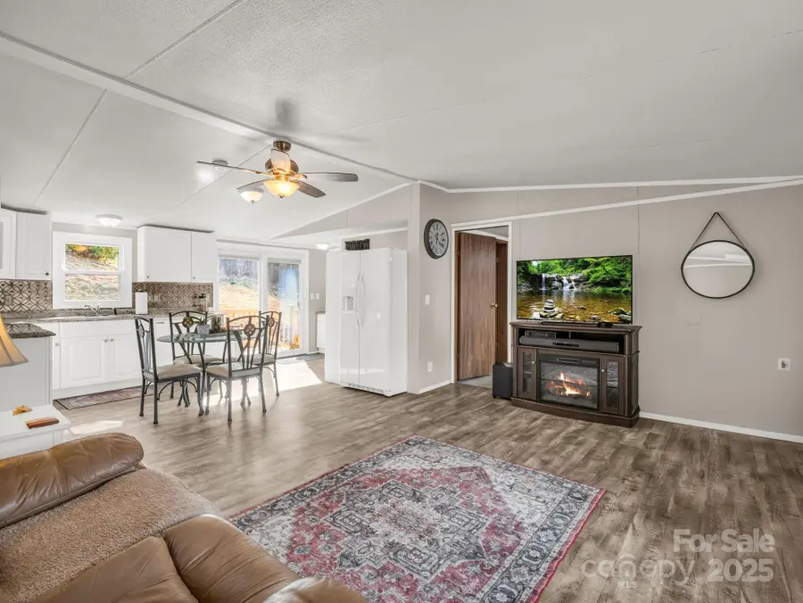 106 Hazy Day Road, Swannanoa, NC 28778 - Image #3