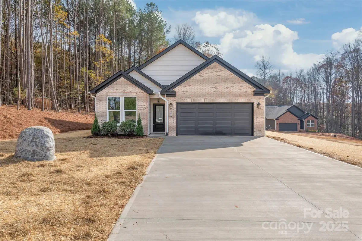 9013 Wagon Trail, Lincolnton, NC 28092 - Image #1