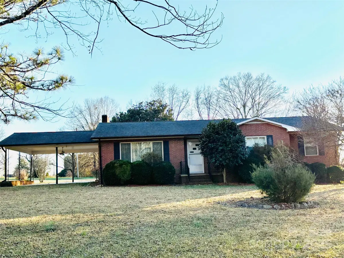 150 Old Georgia Road, Statesville, NC 28625 - Image #1