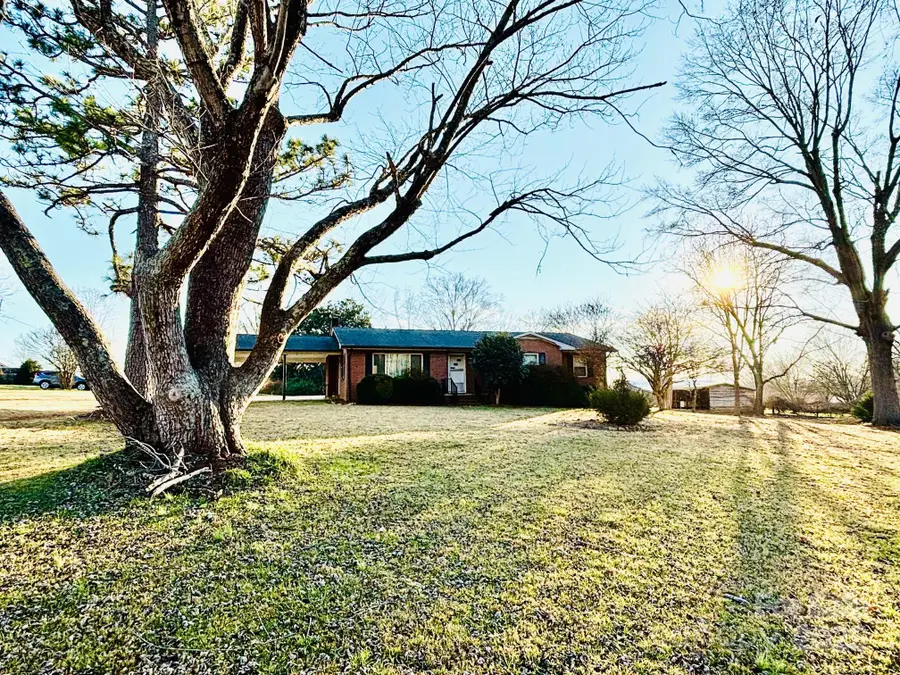 150 Old Georgia Road, Statesville, NC 28625 - Image #2