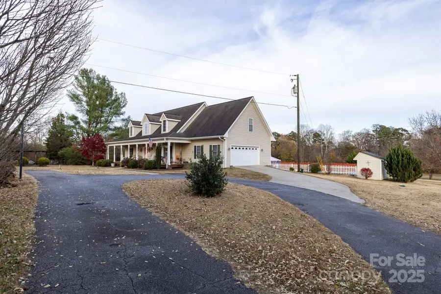 2202 Marcus Drive, Granite Falls, NC 28630 - Image #3