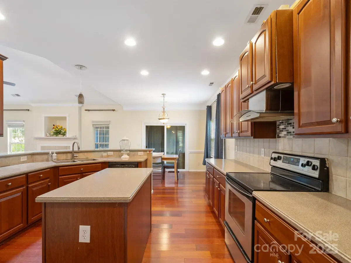 9903 Southampton Commons Drive, Charlotte, NC 28277 - Image #1