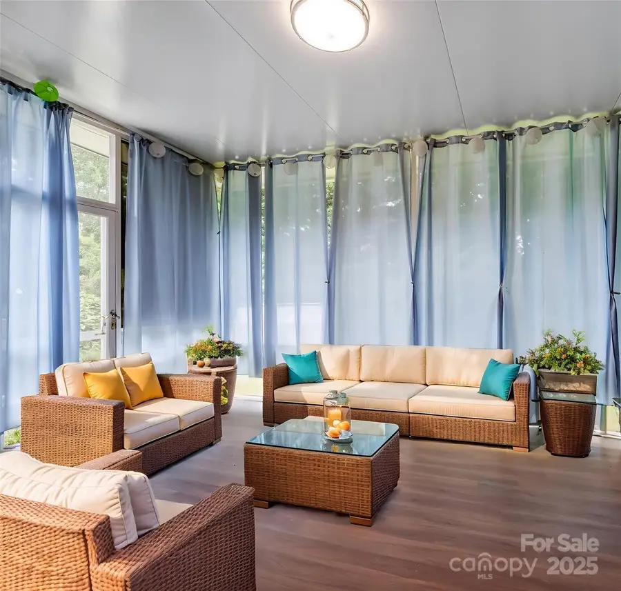 9903 Southampton Commons Drive, Charlotte, NC 28277 - Image #3