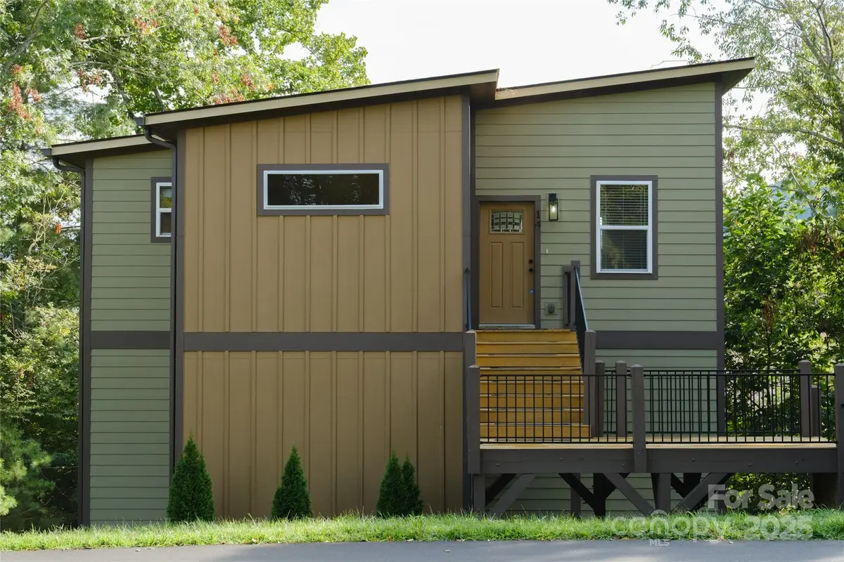 14 Red Maple Drive, Weaverville, NC 28787 - Image #1