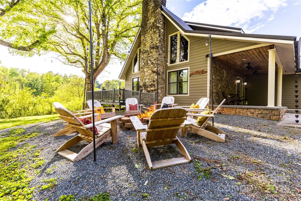540 Toot Hollow Road, Bryson City, NC 28713 - Image #1