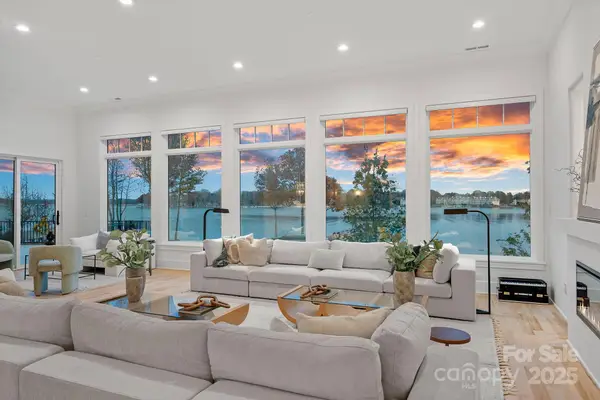 21528 Norman Shores Drive, Cornelius, NC 28031