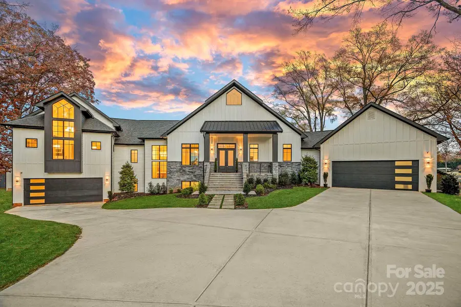 21528 Norman Shores Drive, Cornelius, NC 28031 - Image #2