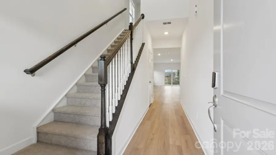 1273 30th Street Lane Ne, Conover, NC 28613 - Image #2