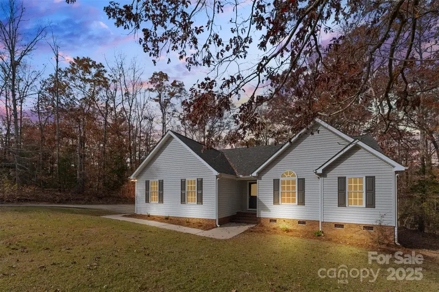 490 Rutledge Drive, Catawba, SC 29704 - Image #2