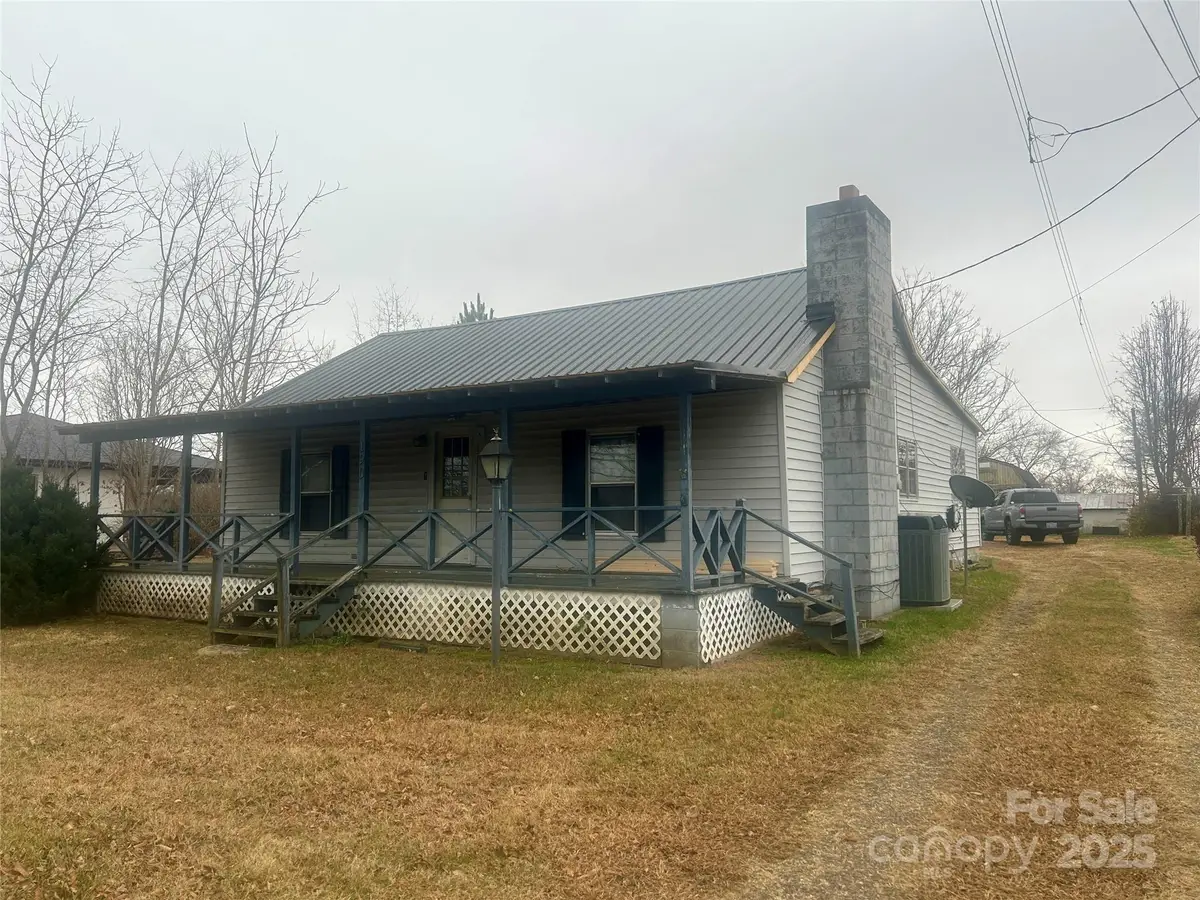 190 Cedar Valley Road, Hudson, NC 28638 - Image #1