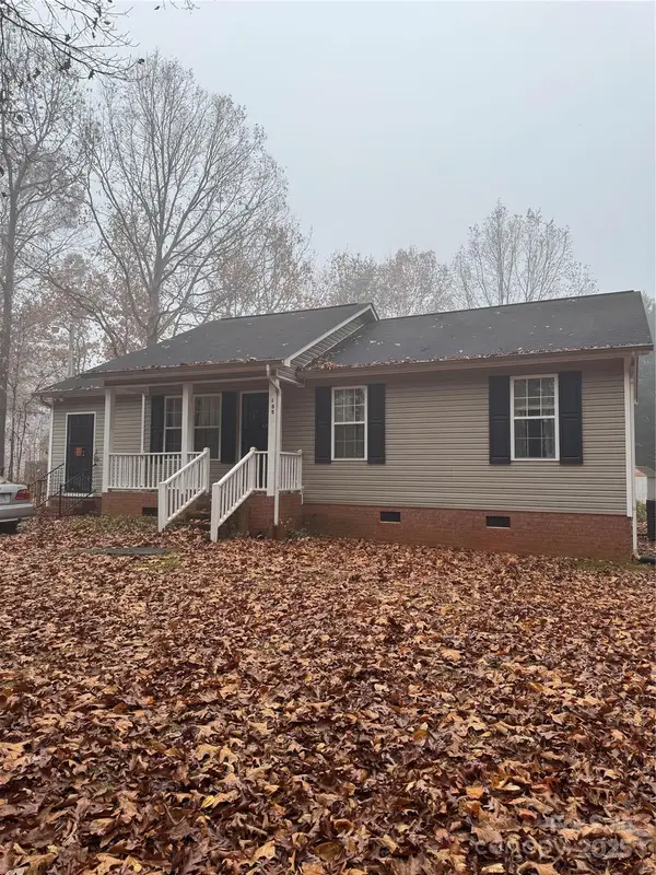 155 Brookview Road, Statesville, NC 28625