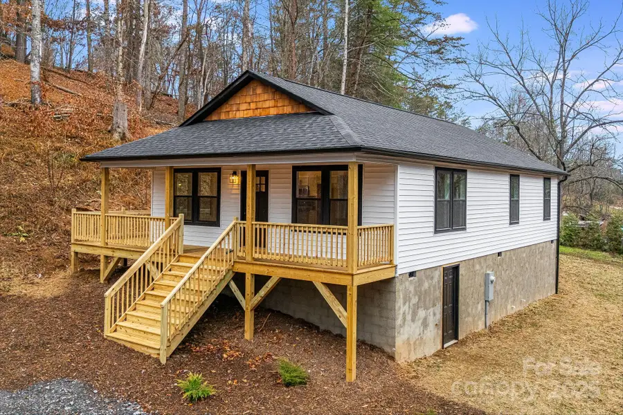 17 Melton Drive, Weaverville, NC 28787 - Image #2