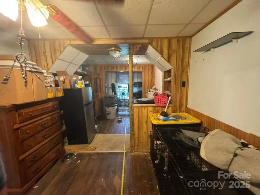 106 Riverview Drive, Asheville, NC 28806 - Image #3