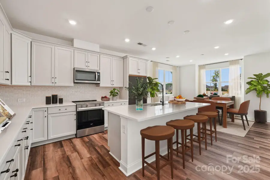 608 Mercury Drive, Tega Cay, SC 29708 - Image #3